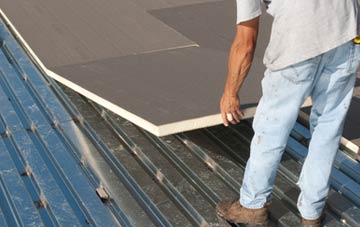 benefits of insulating Trecwn flat roofing